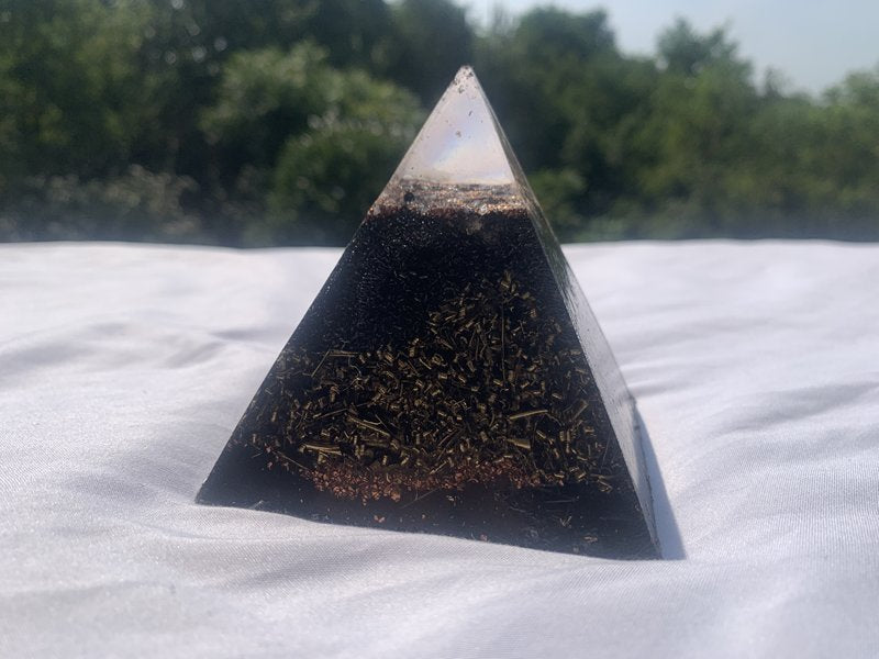 1 hand made large Quartz Crystal Orgone Energy Pyramid for home office outdoor indoor travel gift emf protection
