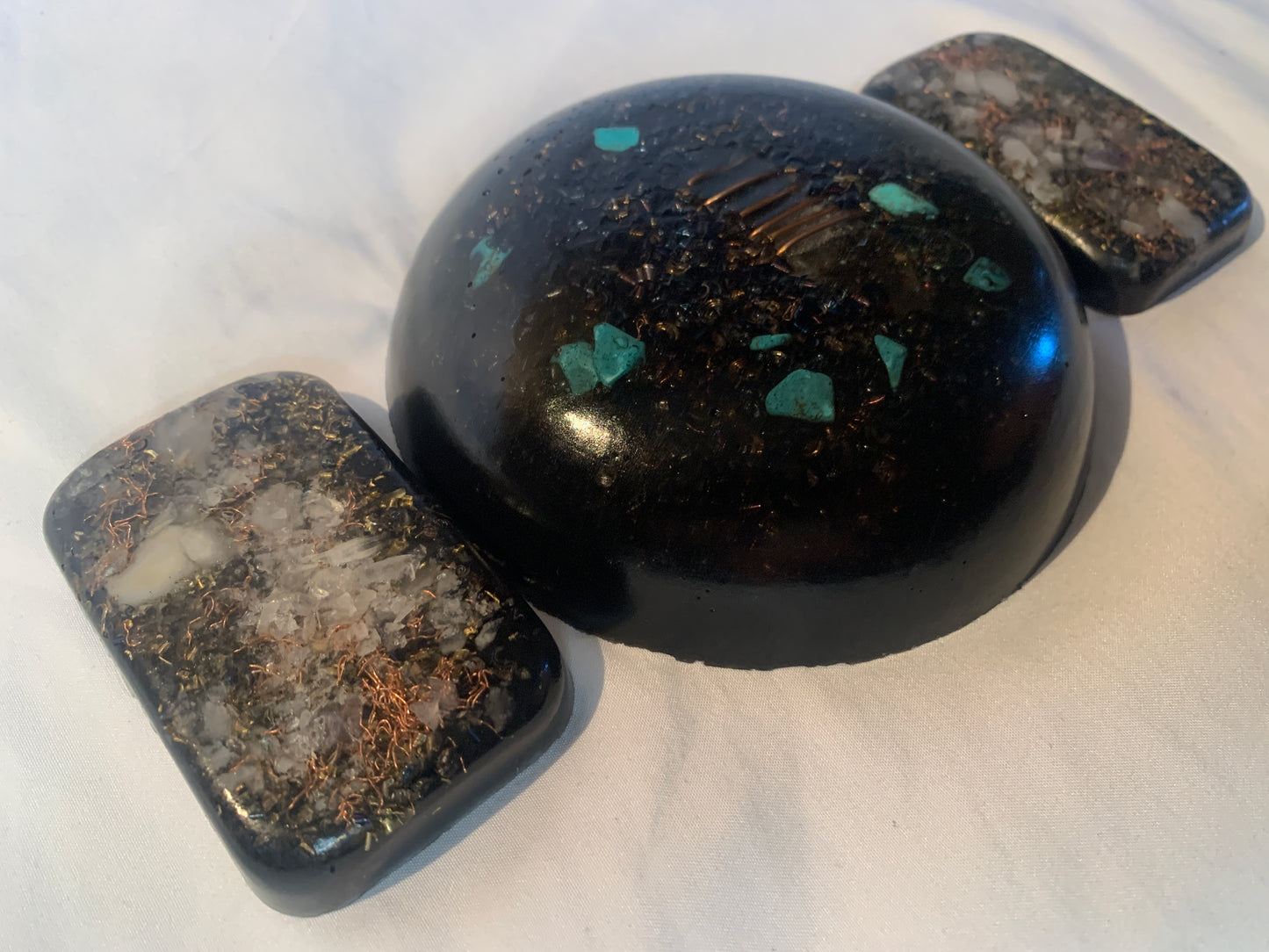 1 custom hand made KayJay small sized Orgone Bunk-R Buster with 2 free orgone bricks