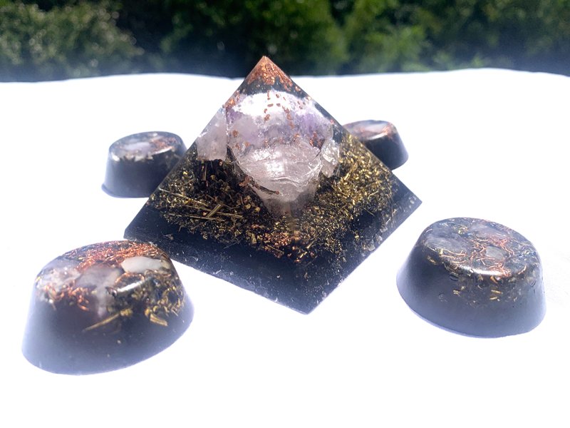 Best selling KayJay Wellness premium Orgone Energy pyramid gift set for home office emf protection