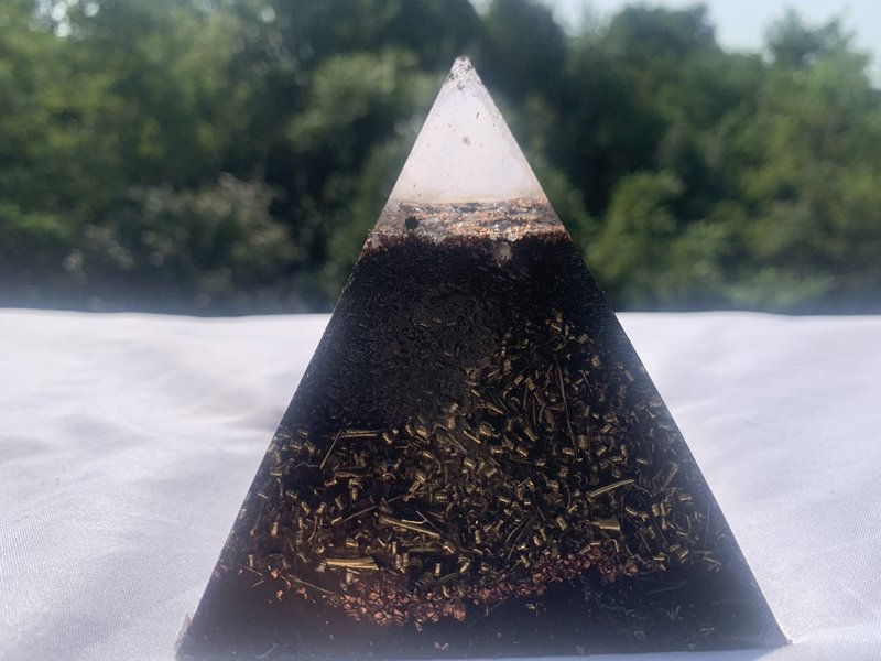 1 hand made large Quartz Crystal Orgone Energy Pyramid for home office outdoor indoor travel gift emf protection